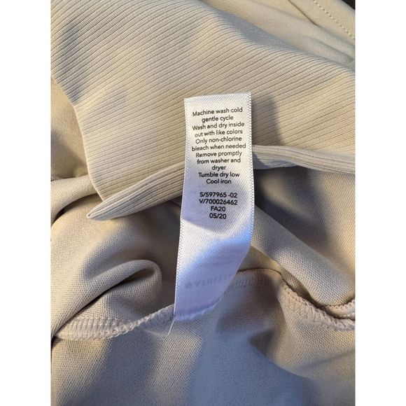 Athleta Women's Mission Hoodie Abalone Like New Size Small - Picture 7 of 8